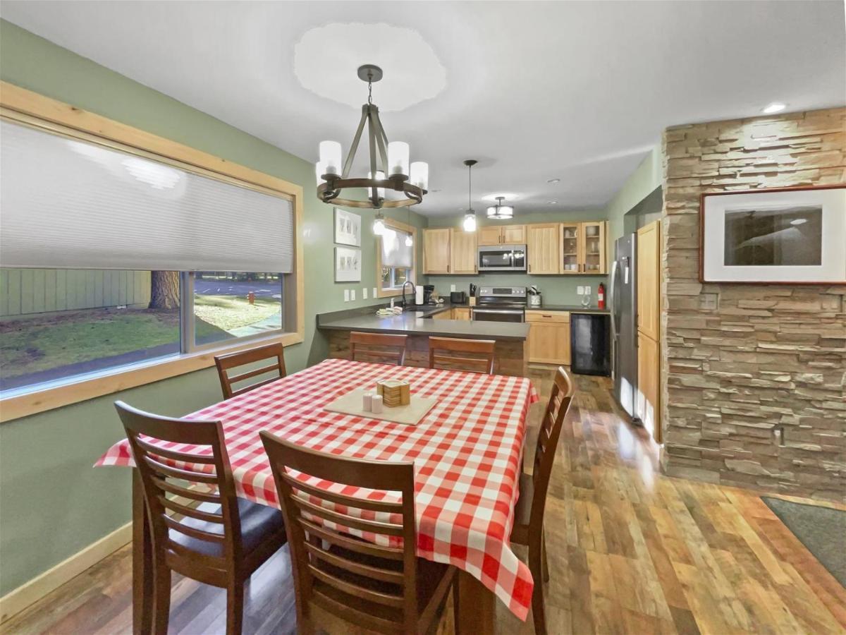 Fourth Sister Retreat Apartment Систърс Екстериор снимка