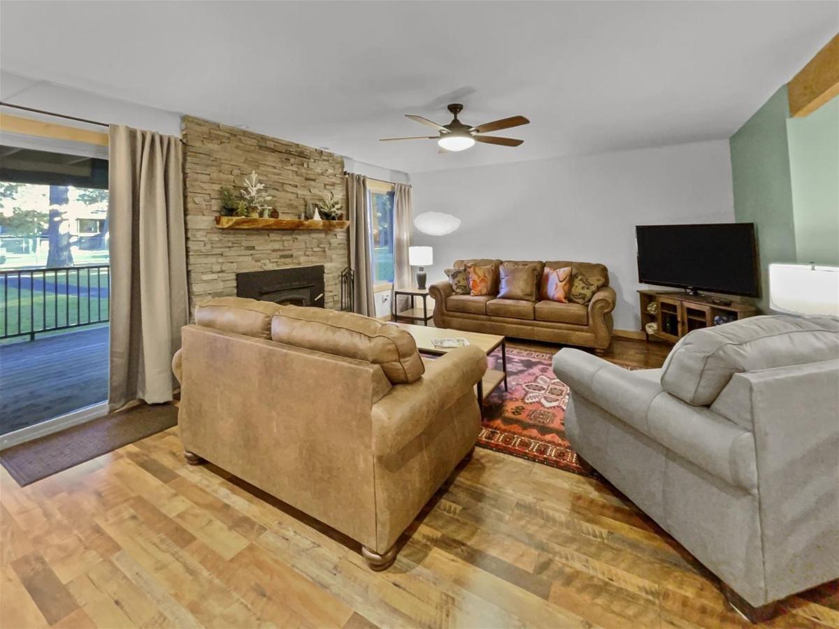 Fourth Sister Retreat Apartment Систърс Екстериор снимка