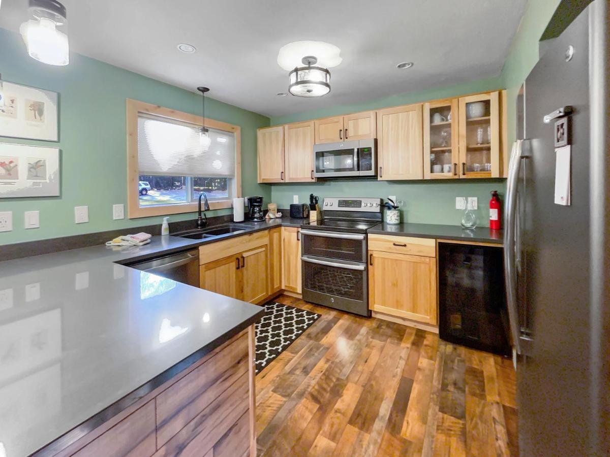 Fourth Sister Retreat Apartment Систърс Екстериор снимка